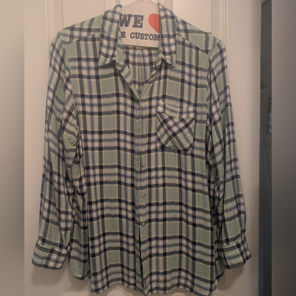 Eddie Bauer Women's Plaid Shirt in Green and Blue